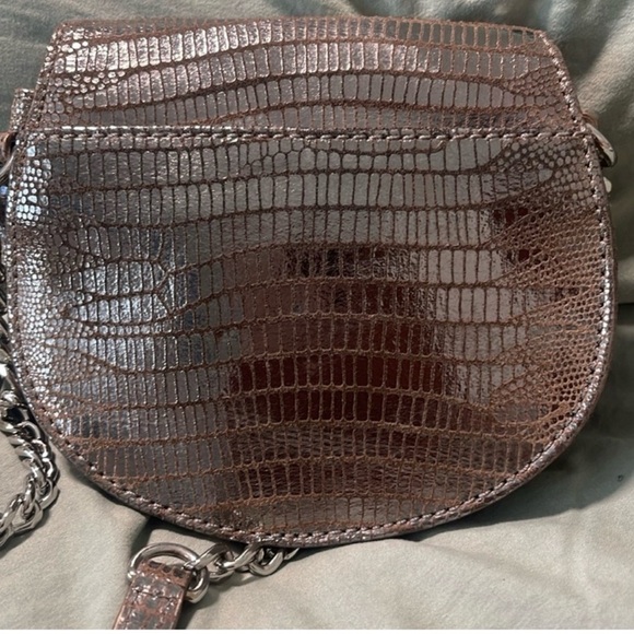 💚Michael Kors Silver Quilted Crossbody Bag with Chain Strap ❤️ EUC - Picture 9 of 11